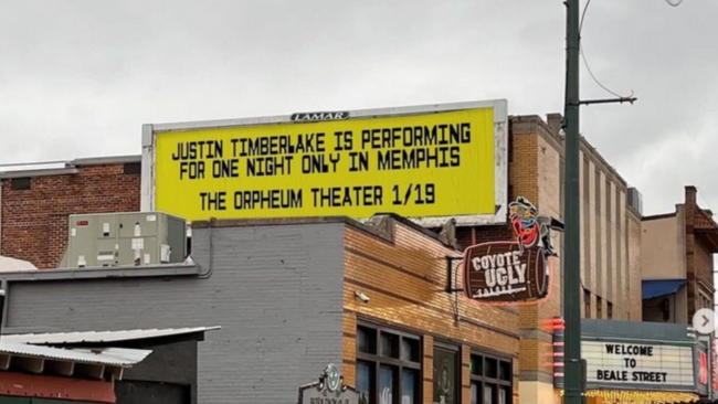 Konser Justin Timberlake di teater Orpheum